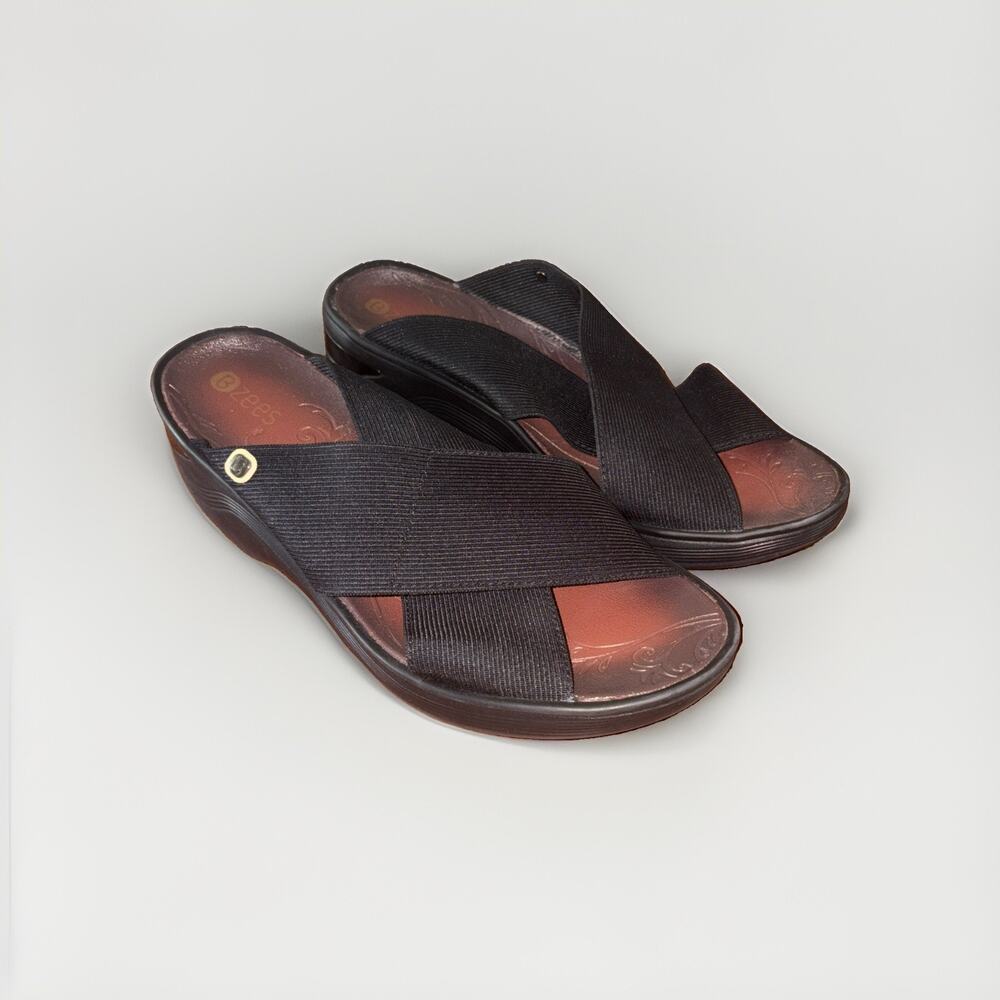BZees Desire Wedge Slide Sandals Womens Size 9 M Black Fabric Upper